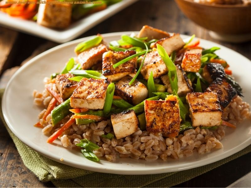 Chicken Stir-Fry with Brown Rice for Healthy Dinner Ideas for Busy Moms