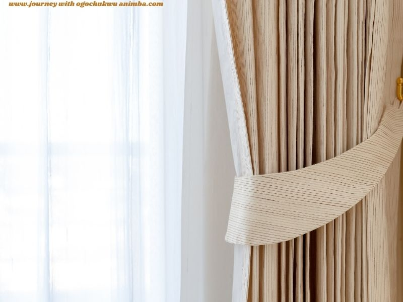 DIY Curtains and Pillow Covers for 15 amazing ways to decor a home on a low income