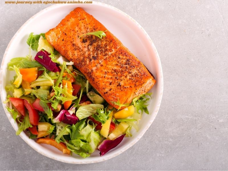 Salmon with Roasted Veggies for Healthy Dinner Ideas for Busy Moms