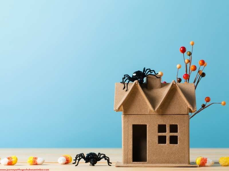  Juice Box Houses for 27 Easy Kids Crafts with Recycled Materials (Turn Trash into Treasure)