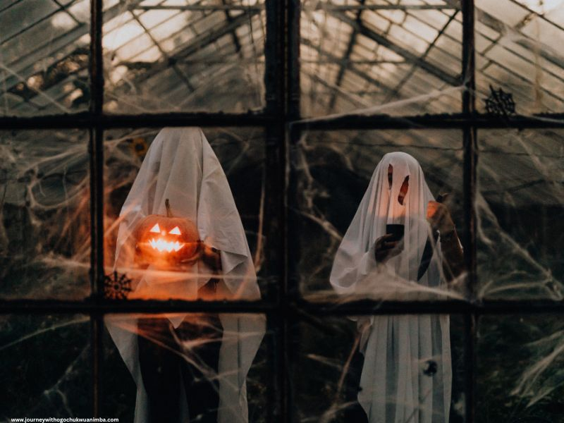 . Floating Ghosts That Light Up for Halloween Crafts
