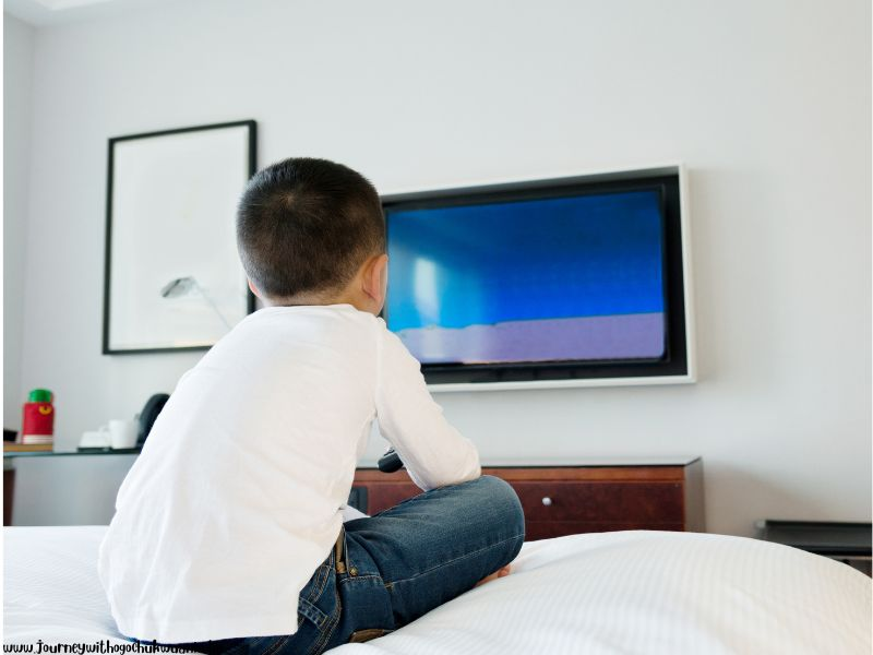 Limit screen time for Good Habits For Kids At Home
