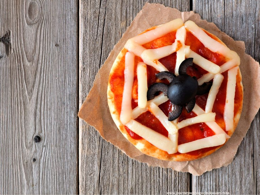 Spider Web Pizza for halloween-dinner-ideas